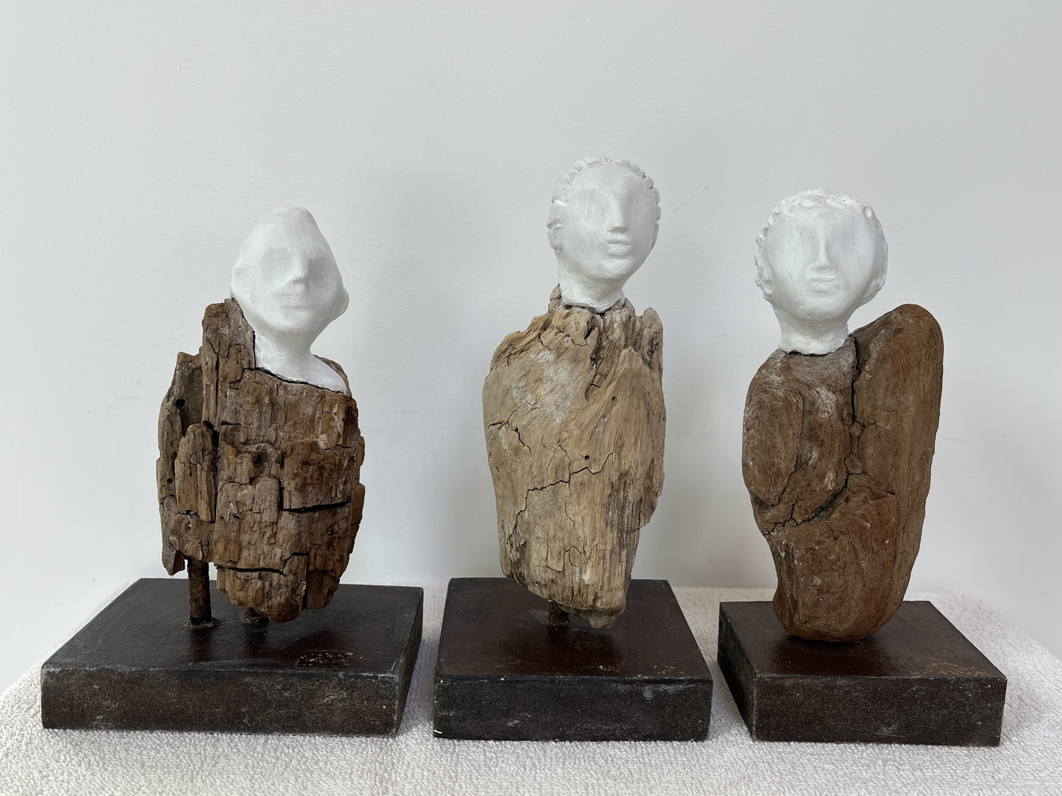 Dames de temps anciens : la Grecque, la Romaine, la Barbare