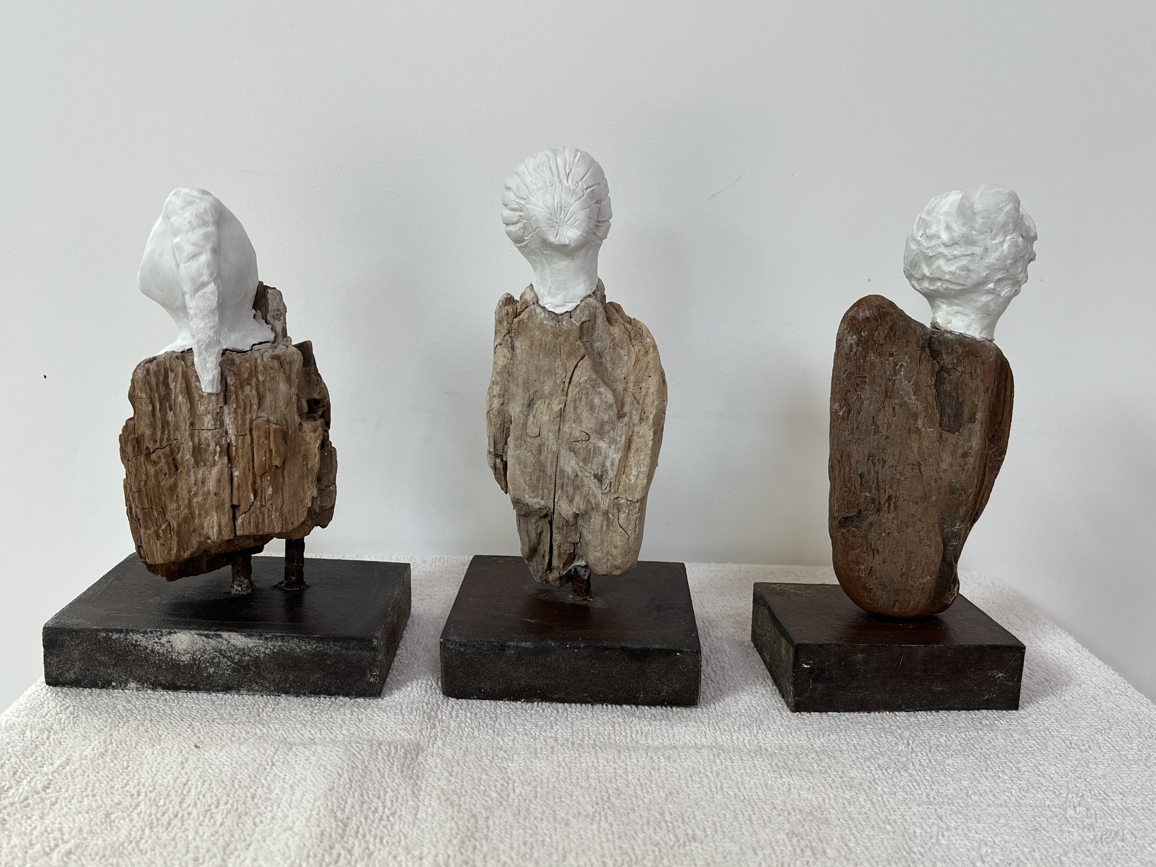 Dames de temps anciens : la Grecque, la Romaine, la Barbare
